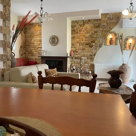 Geomare Semesterbostad Apolakkia